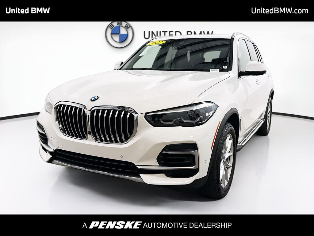 Thumbnail: 2022 BMW X5 - 1
