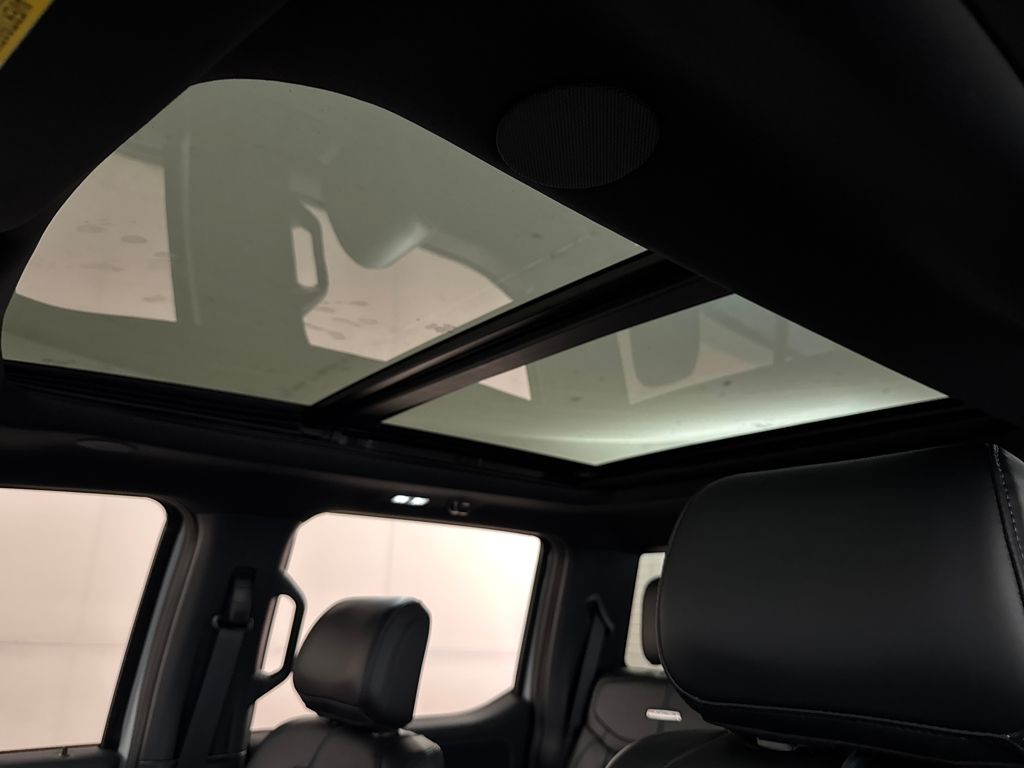 New 2026 White Ford Platinum image 30
