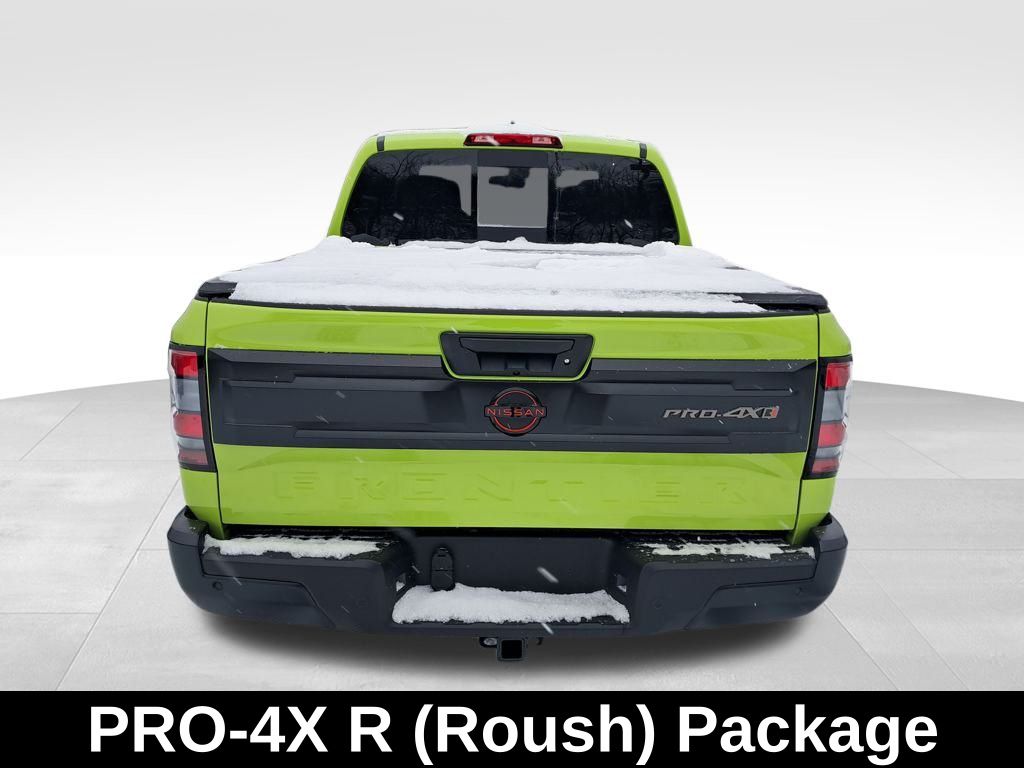 View vehicle photo 4