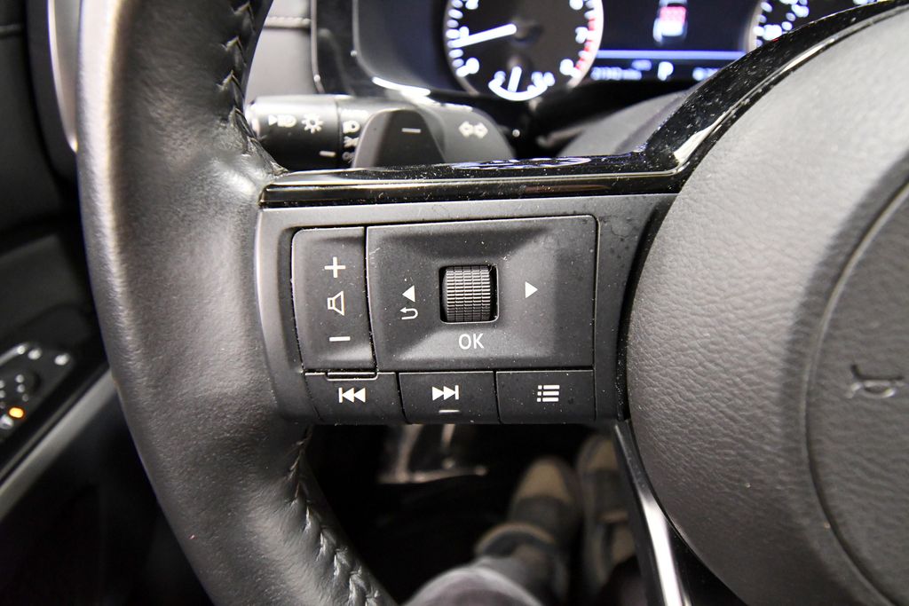Used 2023 Nissan Pathfinder SUV