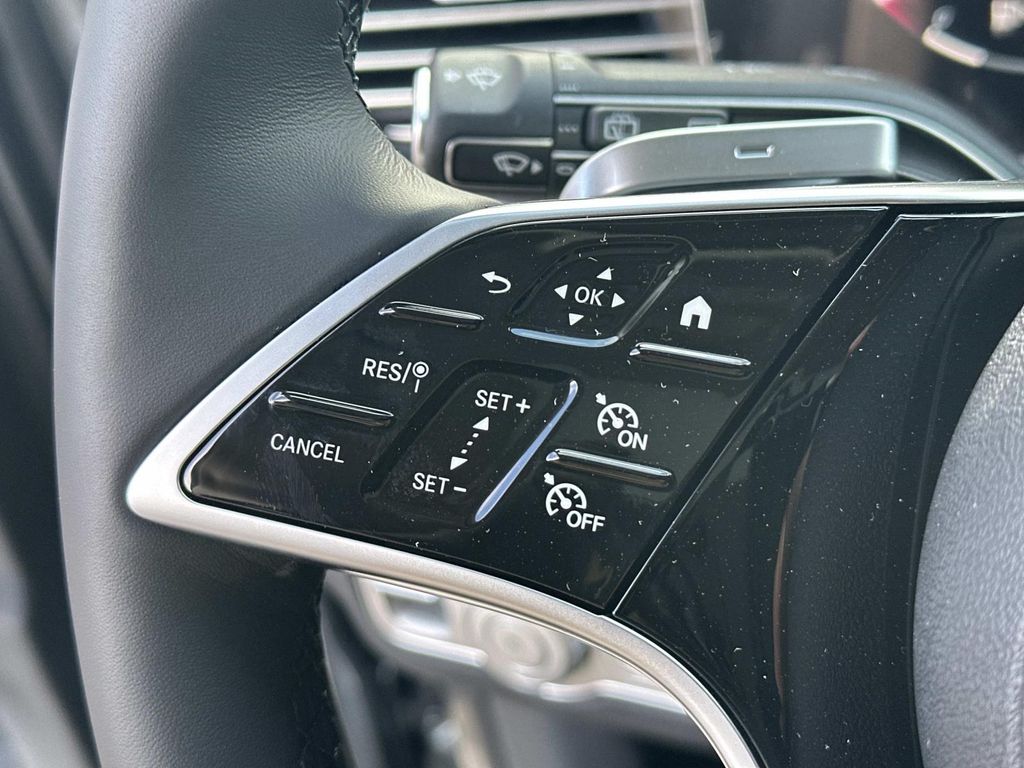 Thumbnail: 2026 Mercedes-Benz GLE - 16