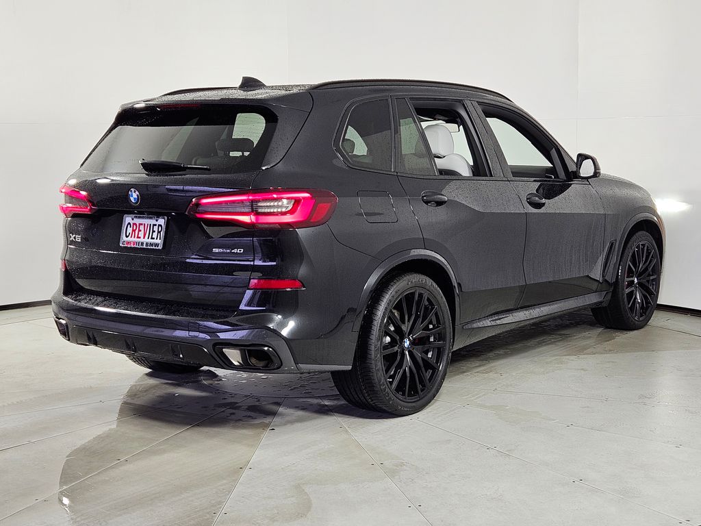Thumbnail: 2023 BMW X5 - 7