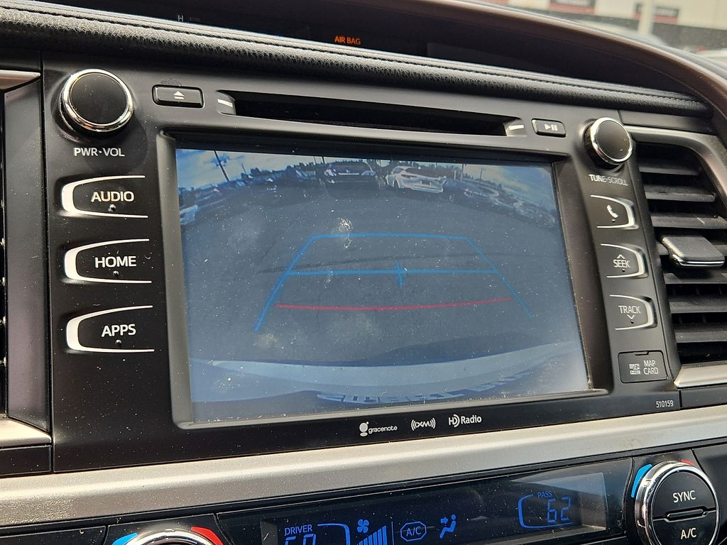 2016 Toyota Highlander