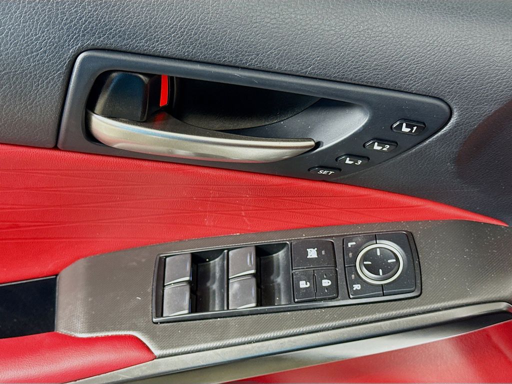 Thumbnail: 2023 Lexus IS - 18