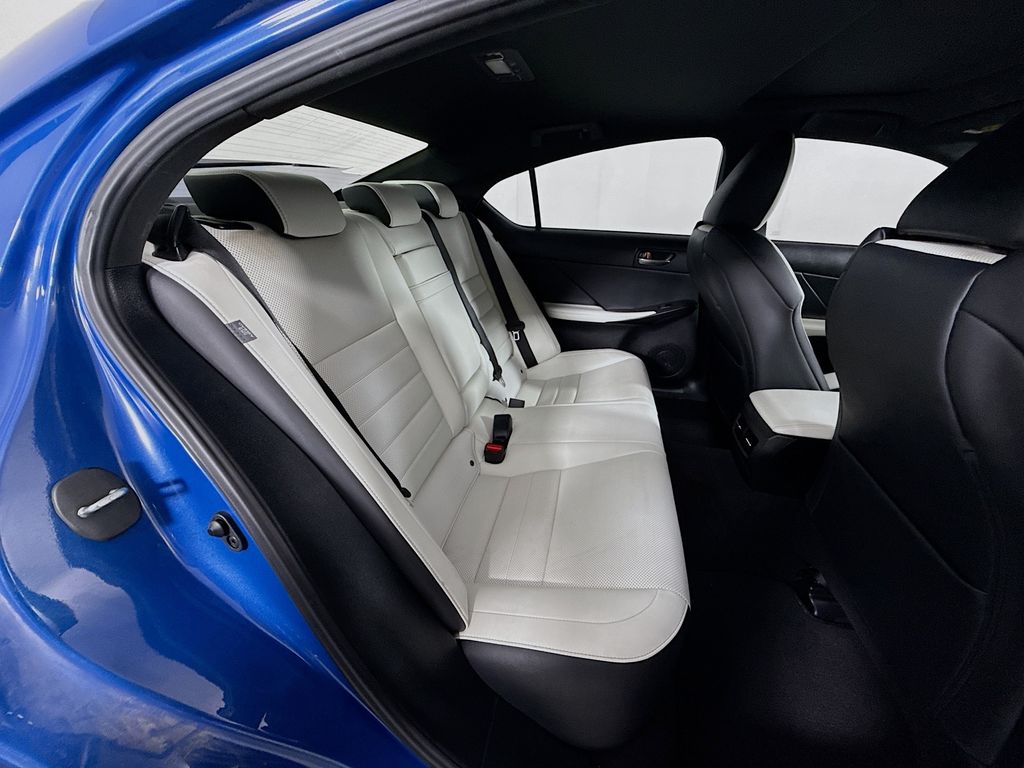 Thumbnail: 2021 Lexus IS - 29