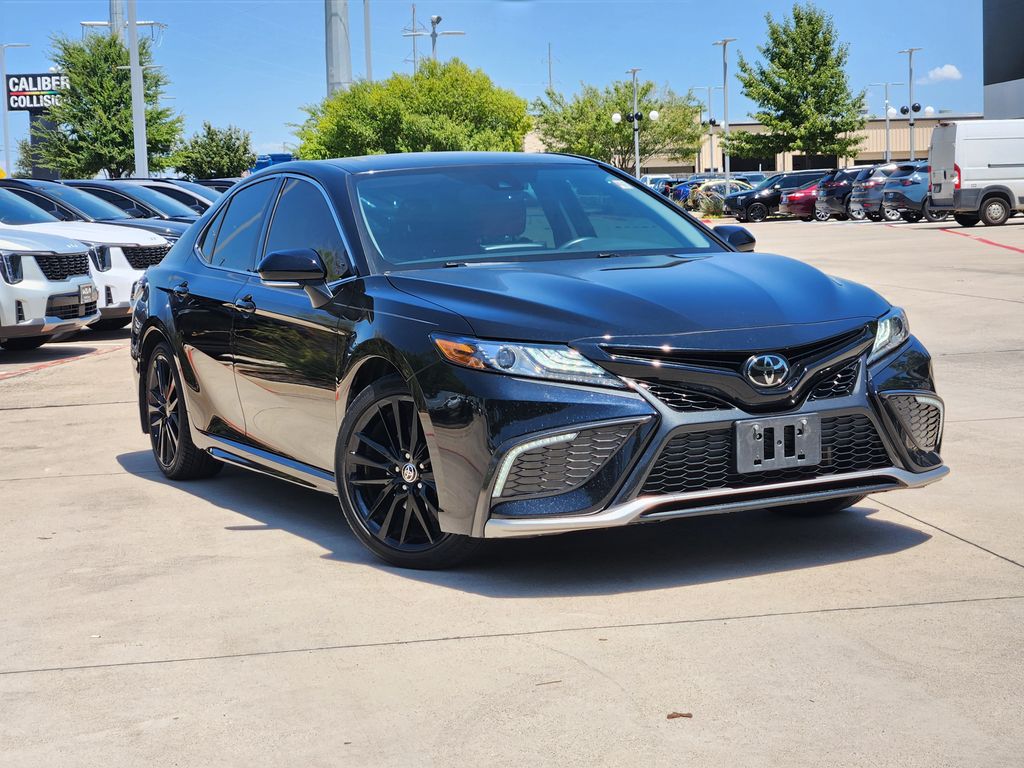 2023 Toyota Camry XSE FWD