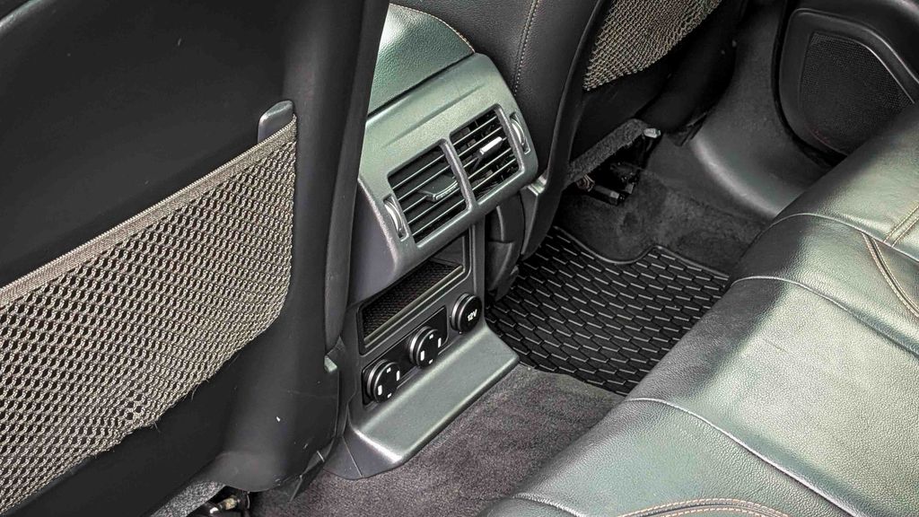 Used 2018 Jaguar F-PACE 30t Prestige 4D Sport Utility