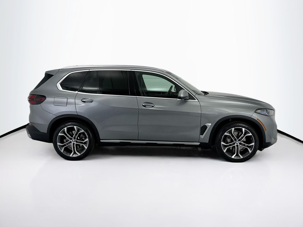 Thumbnail: 2026 BMW X5 - 4