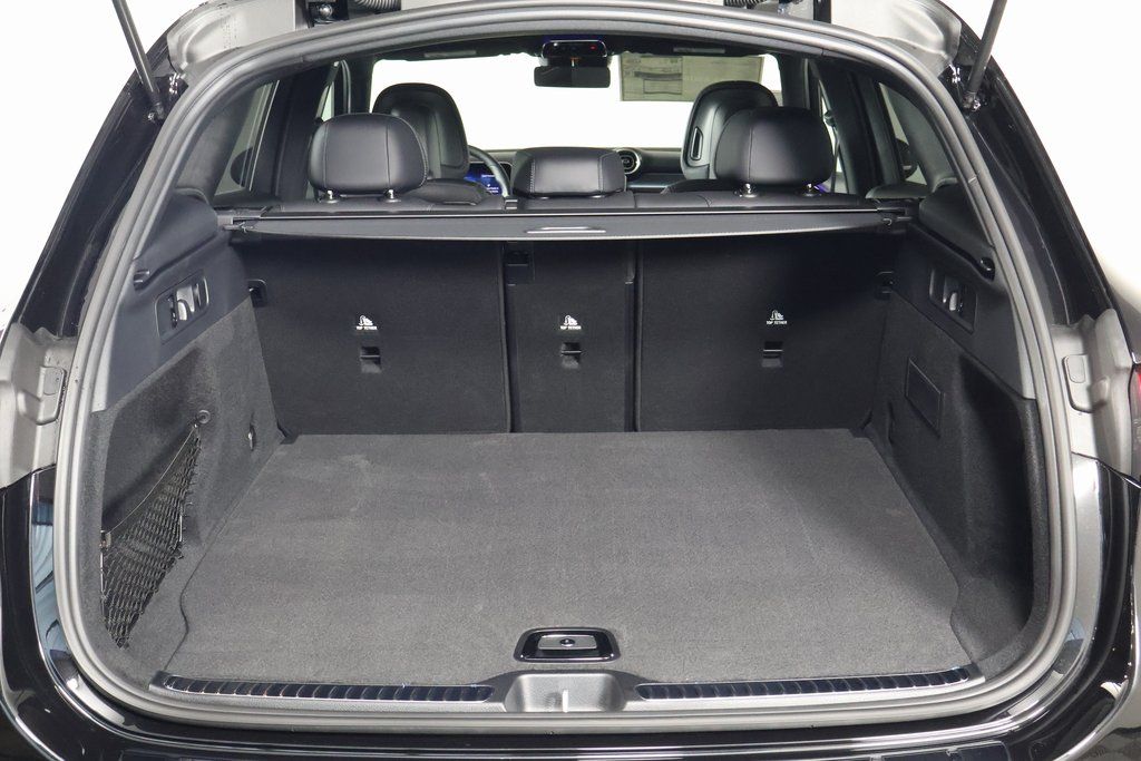 Thumbnail: 2026 Mercedes-Benz GLC - 8