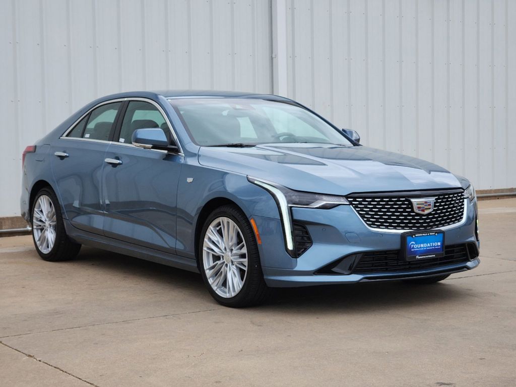 2024 Cadillac CT4 Premium Luxury 3