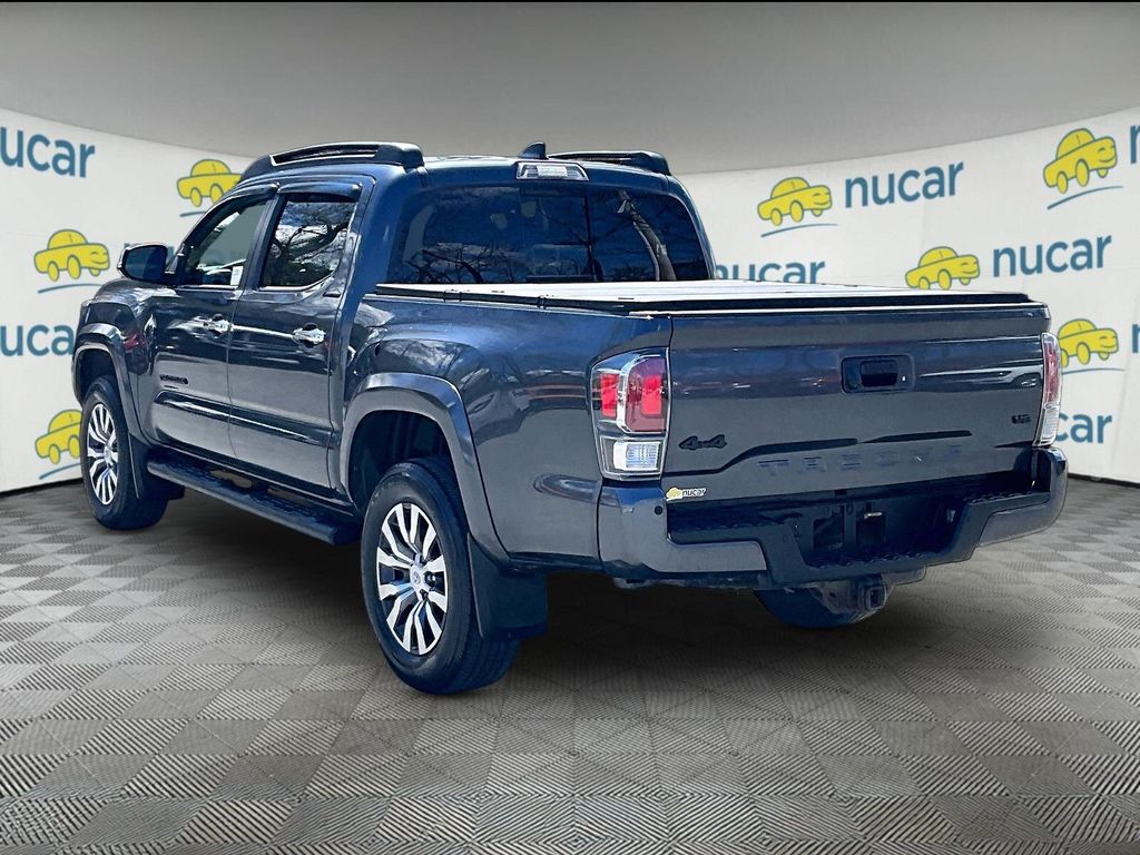 2022 Toyota Tacoma — photo 2