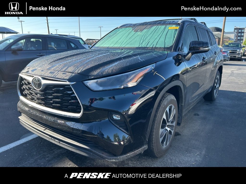 2023 Toyota Highlander XLE -
                Indianapolis, IN