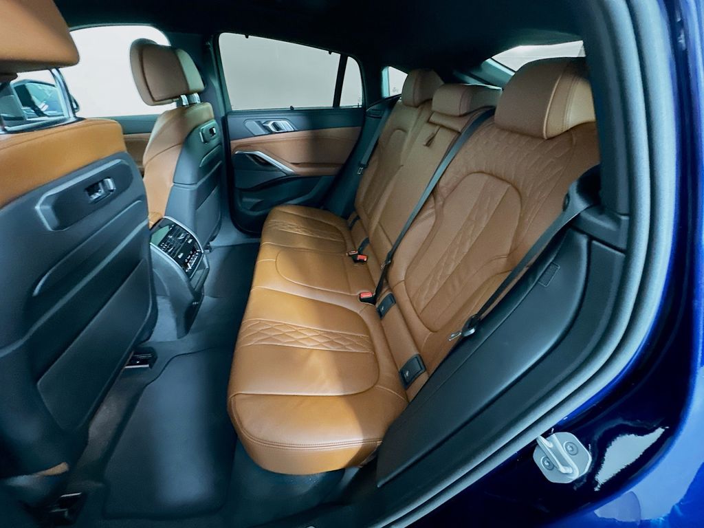 Thumbnail: 2026 BMW X6 - 17