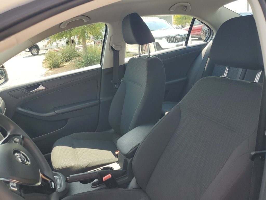 Used Car 2016 Volkswagen Jetta  1.4t S For Sale Under $12,000 In Austin, Texas
