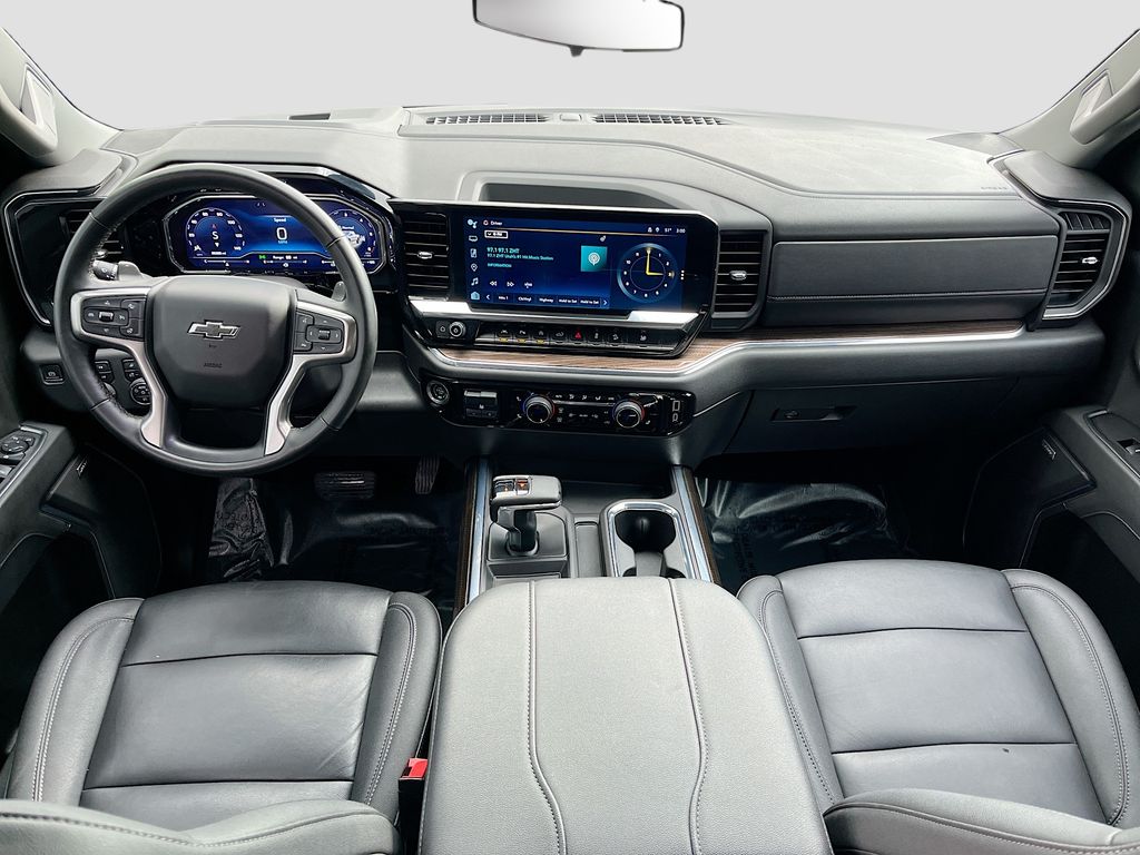 Used 2024 White Chevrolet LT Trail Boss image 23