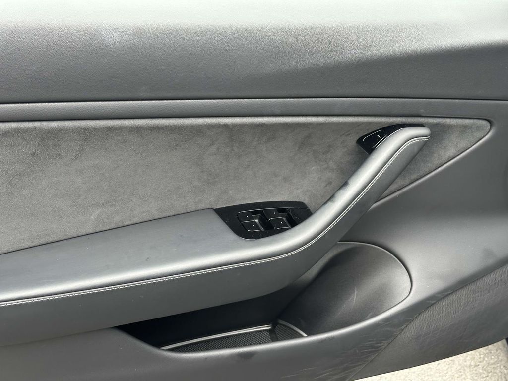 2019 Tesla Model 3 Long Range 20