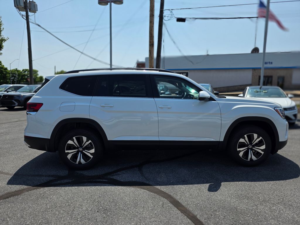 2026 Volkswagen Atlas 2.0T SE White/off-white at Sutliff Volkswagen