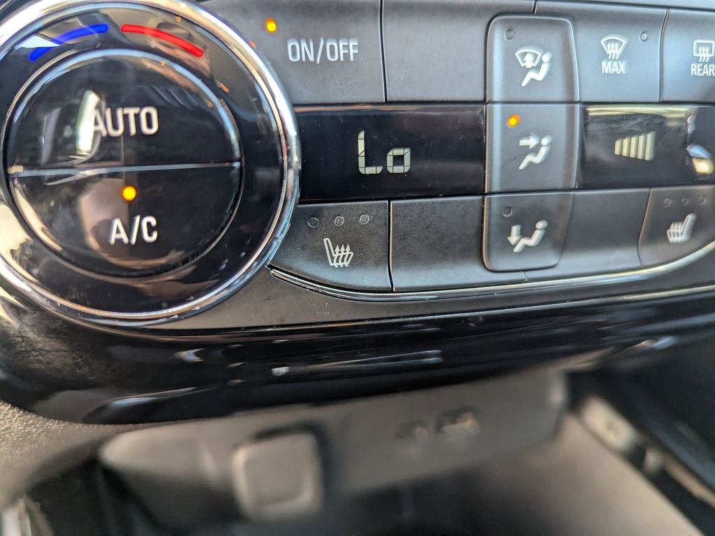 used 2025 Chevrolet Trax car, priced at $18,993