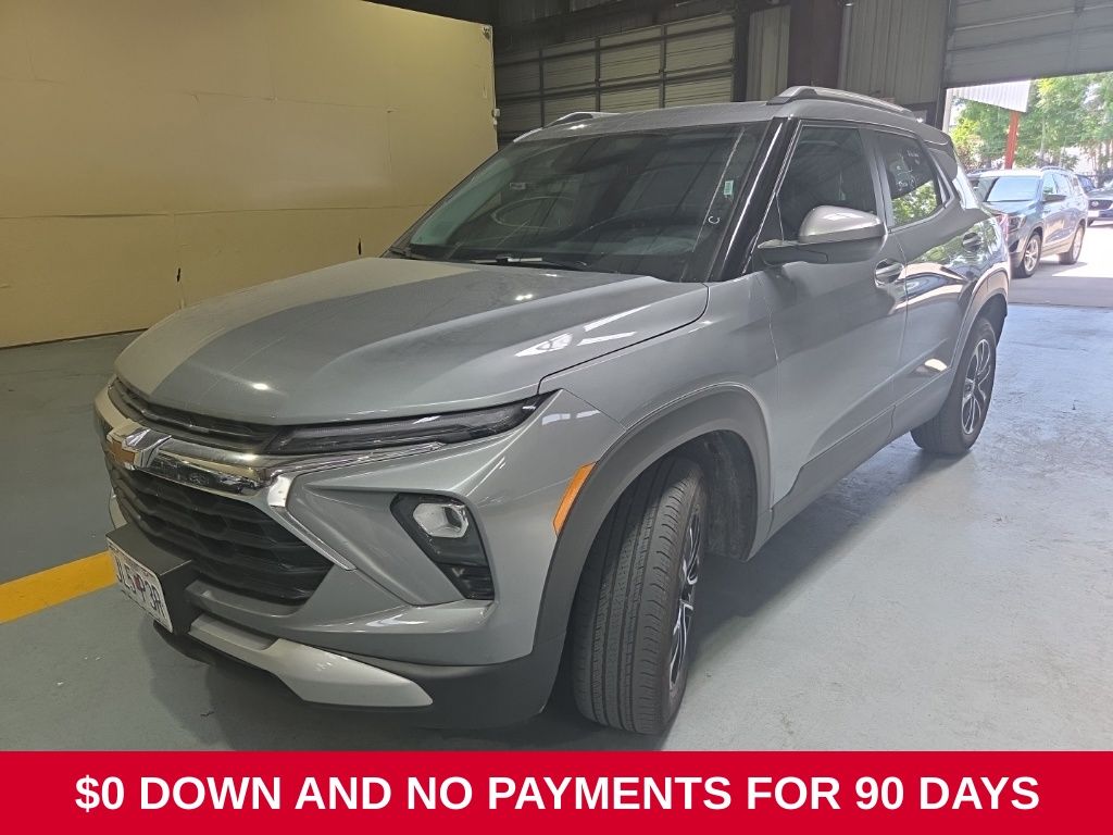 Gray 2025 Chevrolet Trailblazer SUV / Crossover Four-Wheel Drive 9-Speed Automatic