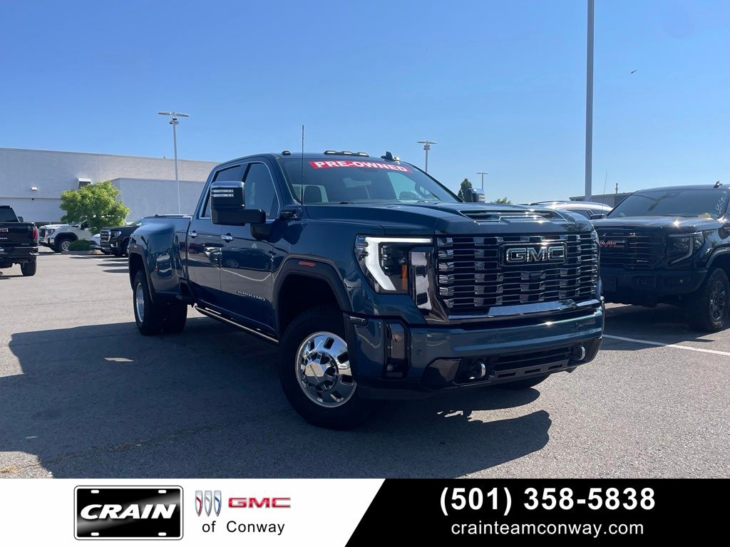 2024 GMC Sierra 3500HD Denali Ultimate Crew Cab 4WD