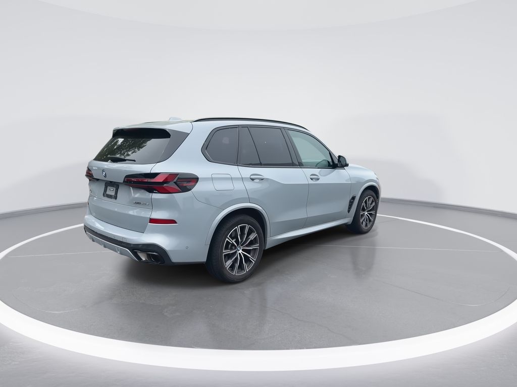 Thumbnail: 2024 BMW X5 - 8