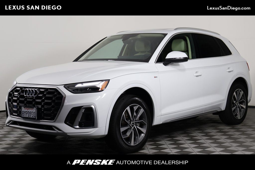 Thumbnail: 2022 Audi Q5 - 1