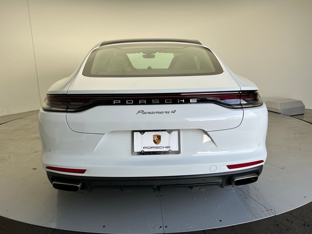 2022 Porsche Panamera Platinum 20