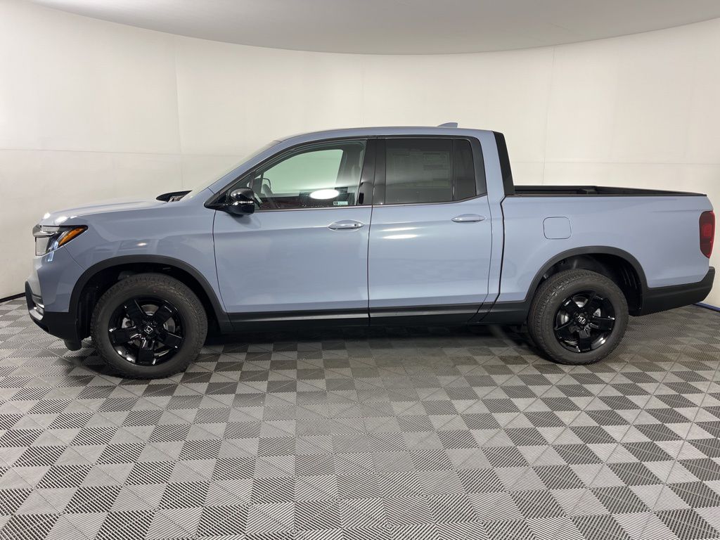 Thumbnail: 2025 Honda Ridgeline - 2
