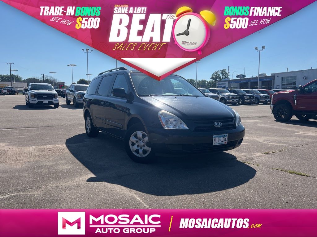 Used 2008 Kia Sedona LX Vans