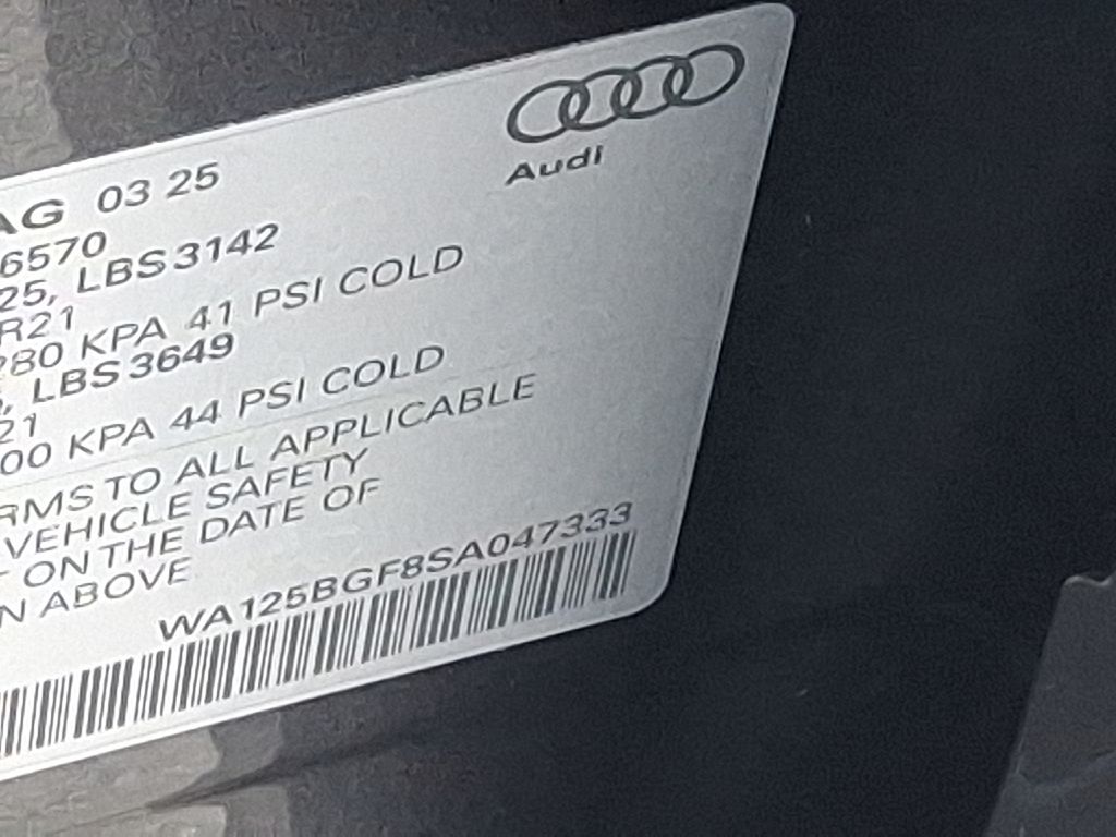 Thumbnail: 2025 Audi SQ6 e-tron - 26