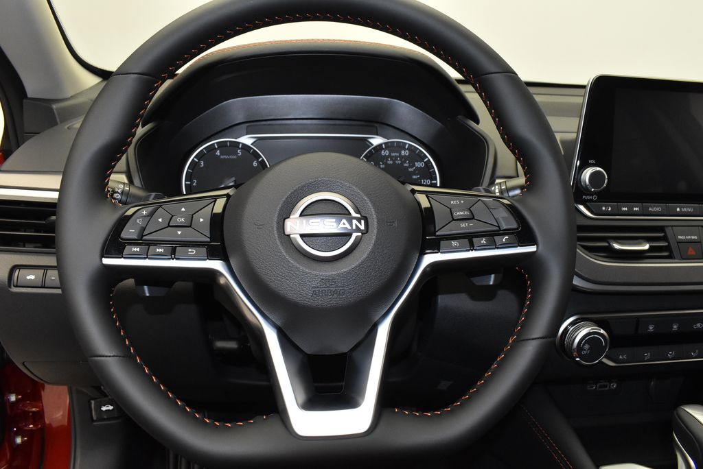 Thumbnail: 2025 Nissan Altima - 18