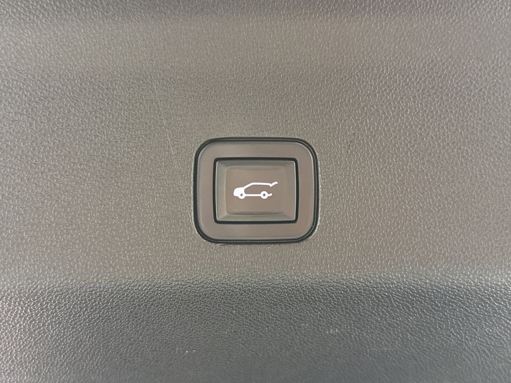 used 2021 Chevrolet Tahoe car, priced at $39,977