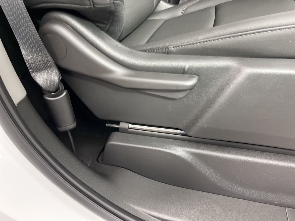 Thumbnail: 2026 Chevrolet Silverado 1500 - 10