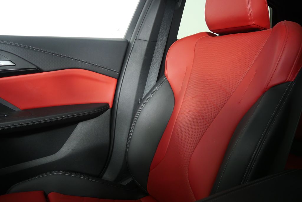 Thumbnail: 2025 BMW X2 - 25