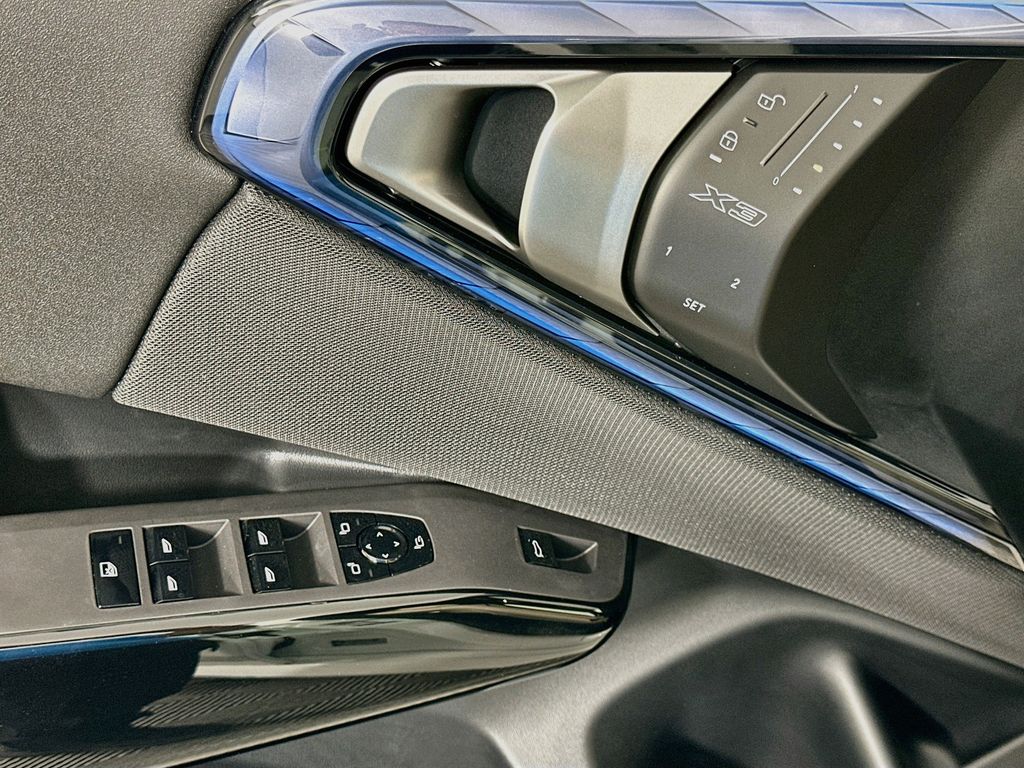 Thumbnail: 2026 BMW X3 - 20