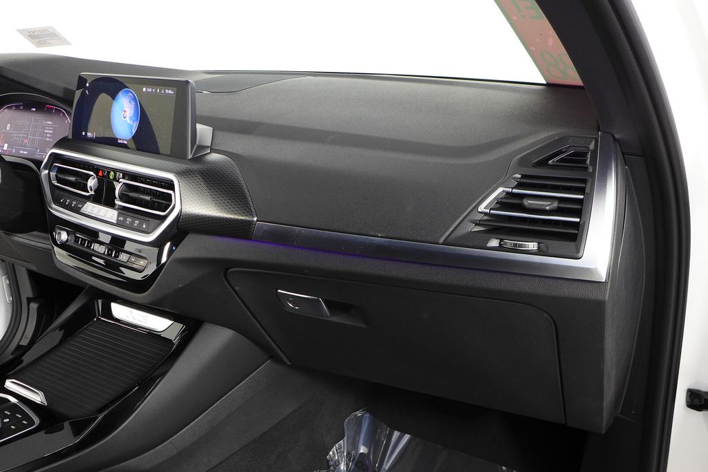 Thumbnail: 2023 BMW X3 - 14