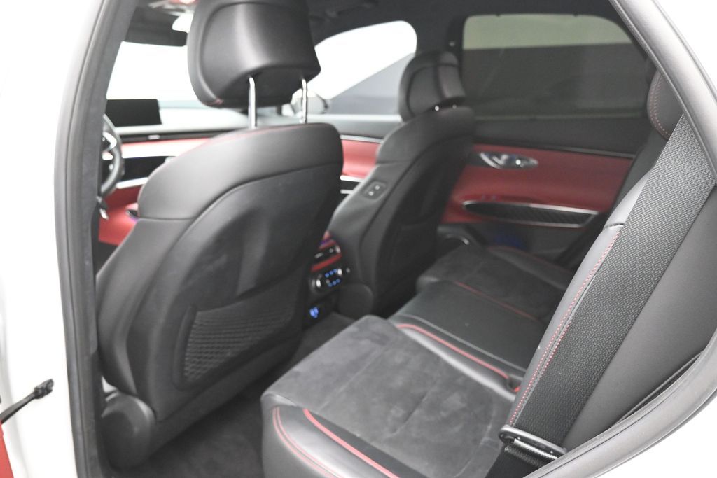Used 2022 Genesis GV70 SUV
