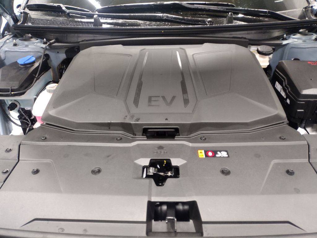 2026 Hyundai IONIQ 5 SE Standard Range