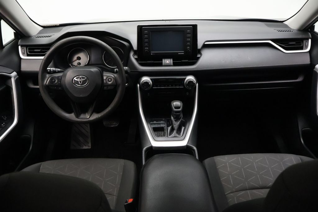 Thumbnail: 2021 Toyota RAV4 - 24