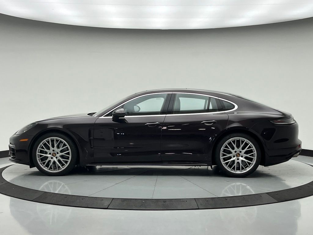Thumbnail: 2023 Porsche Panamera - 2