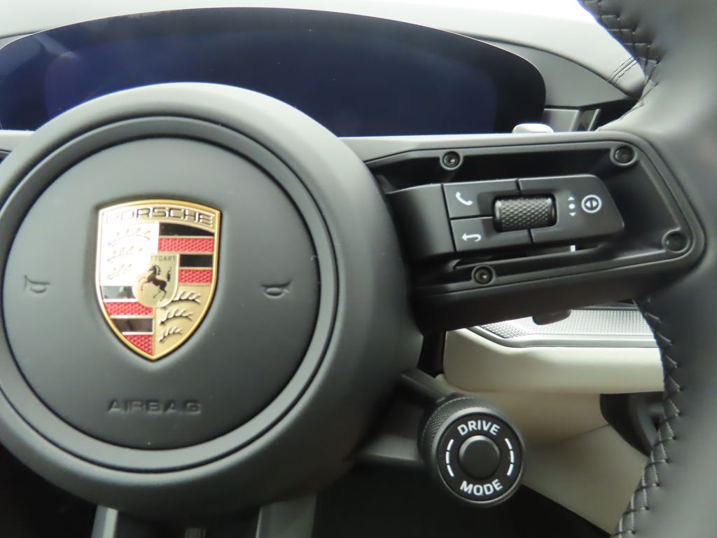 Thumbnail: 2025 Porsche Cayenne - 15