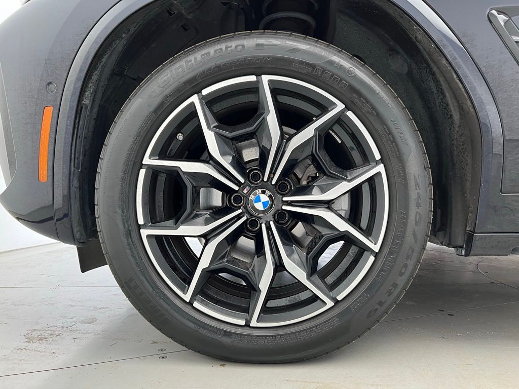 Thumbnail: 2024 BMW X3 - 23