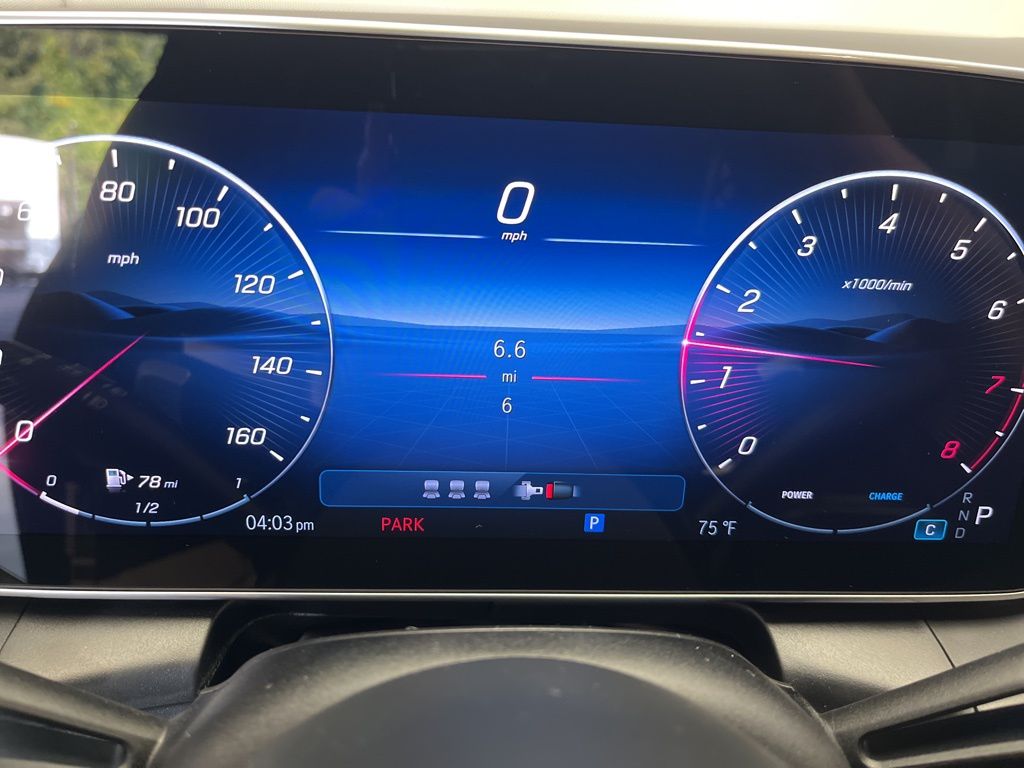 Thumbnail: 2026 Mercedes-Benz GLC - 17