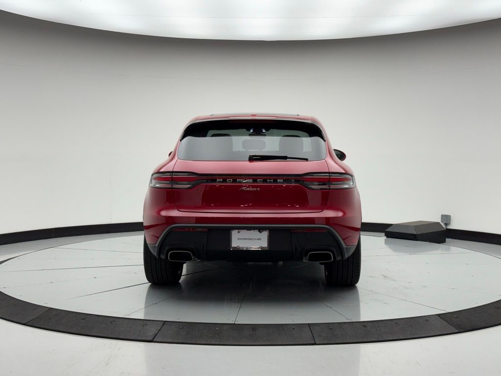 Thumbnail: 2026 Porsche Macan - 10