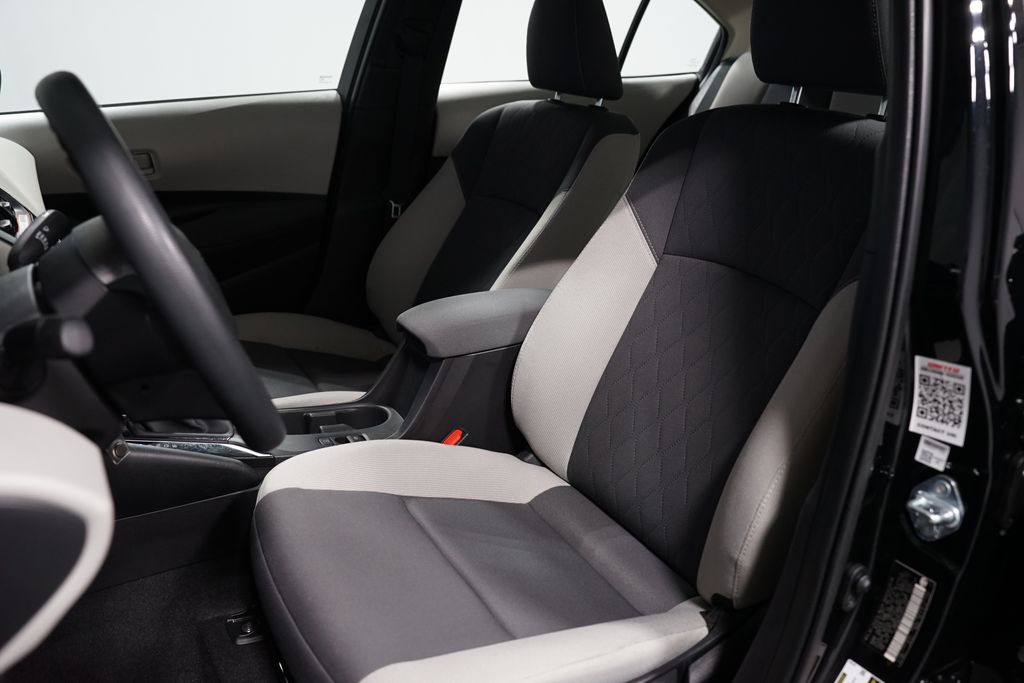 Thumbnail: 2025 Toyota Corolla - 24