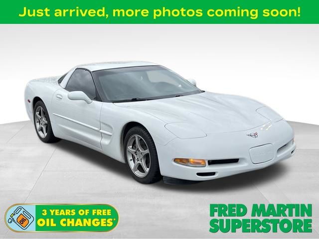 2004 Chevrolet Corvette Coupe RWD