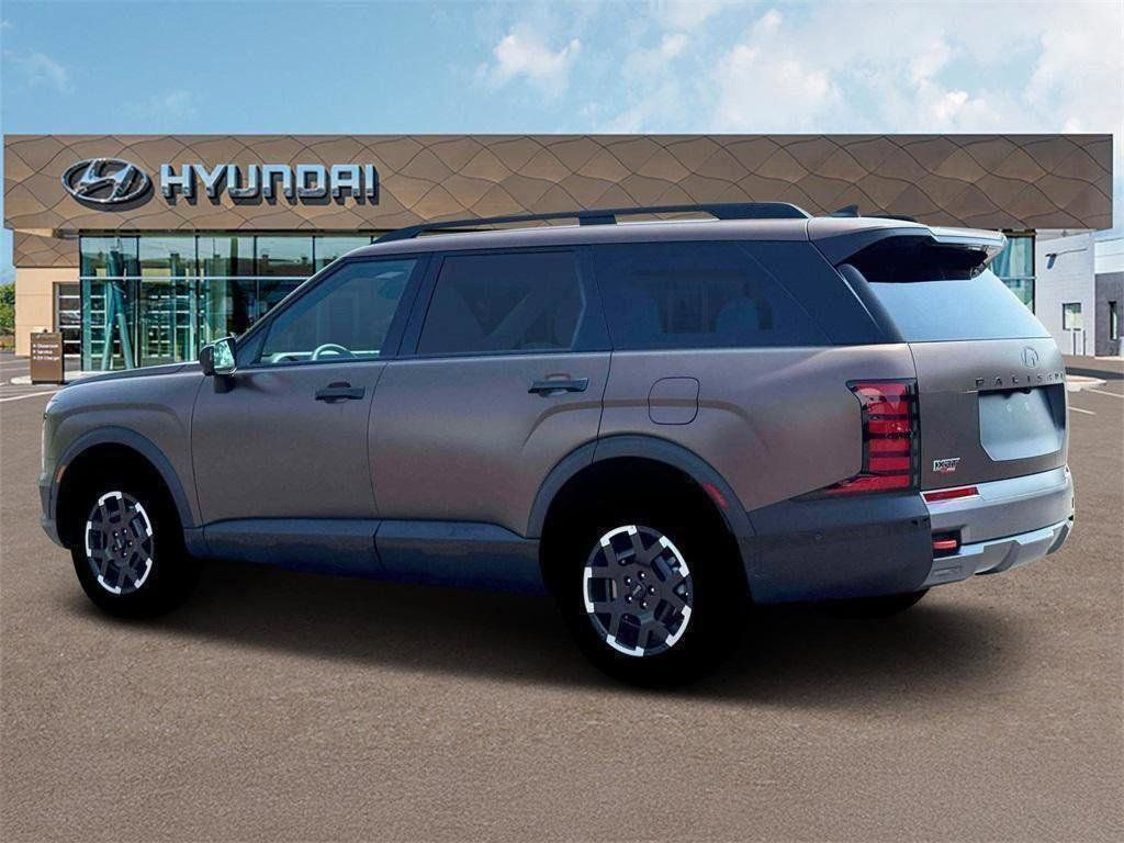 View vehicle photo 4