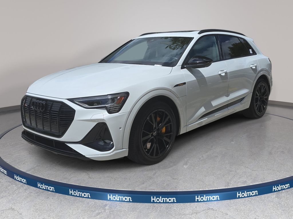 Glacier White Metallic 2023 Audi e-tron Chronos quattro SUV AWD SUV / Crossover All-Wheel Drive Automatic