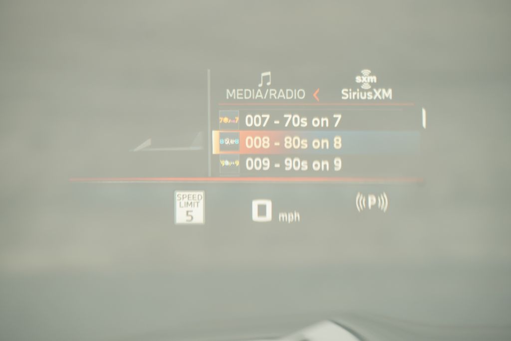 Thumbnail: 2026 BMW X7 - 8