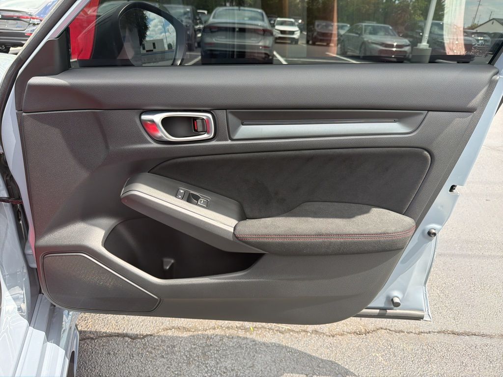 Thumbnail: 2025 Honda Civic - 24